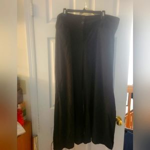 High waisted very, wide leg pants, petite, missing internal button, not needed